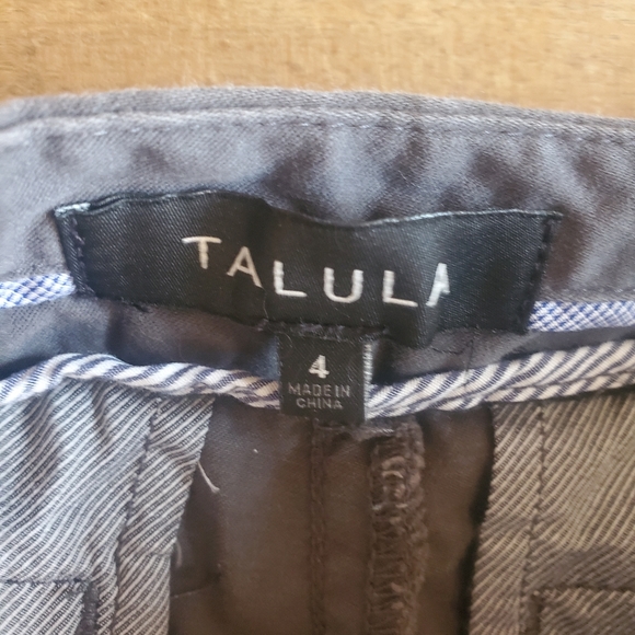 💥3 for $15💥 Talula black slip on button shorts - Picture 3 of 5